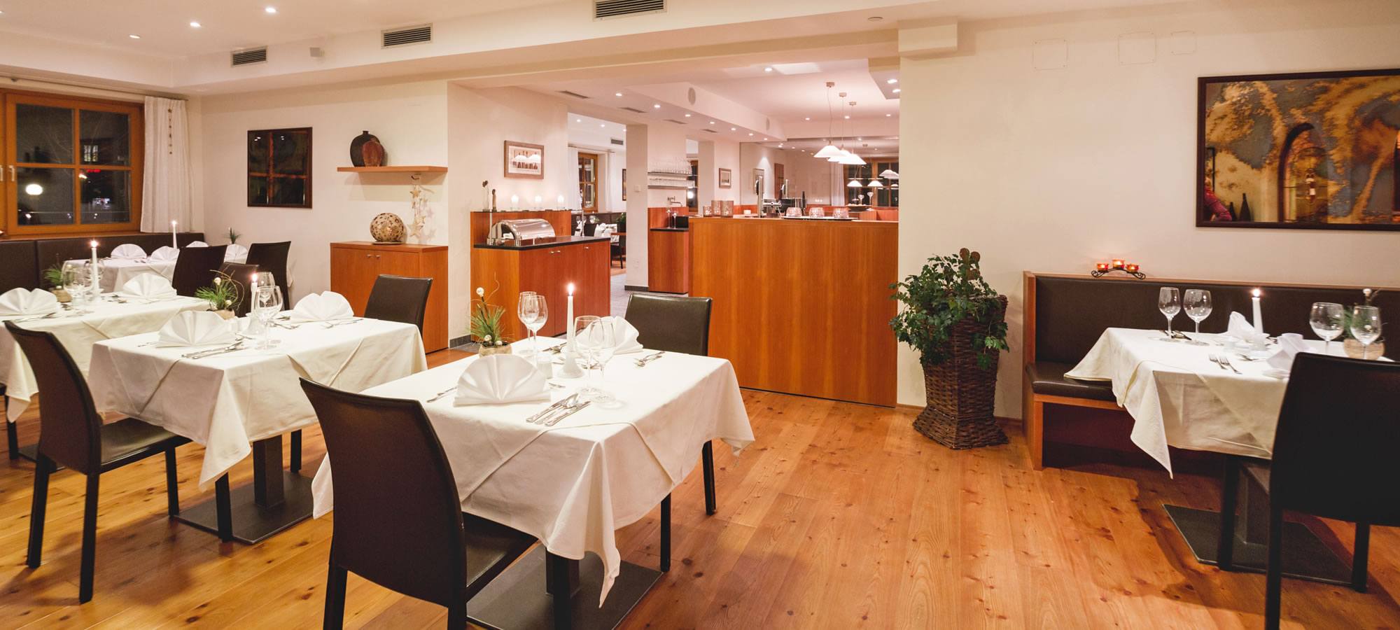 Genussvoll speisen mit Produkten aus der eigenen Landwirtschaft im Hotel Zirbenhof